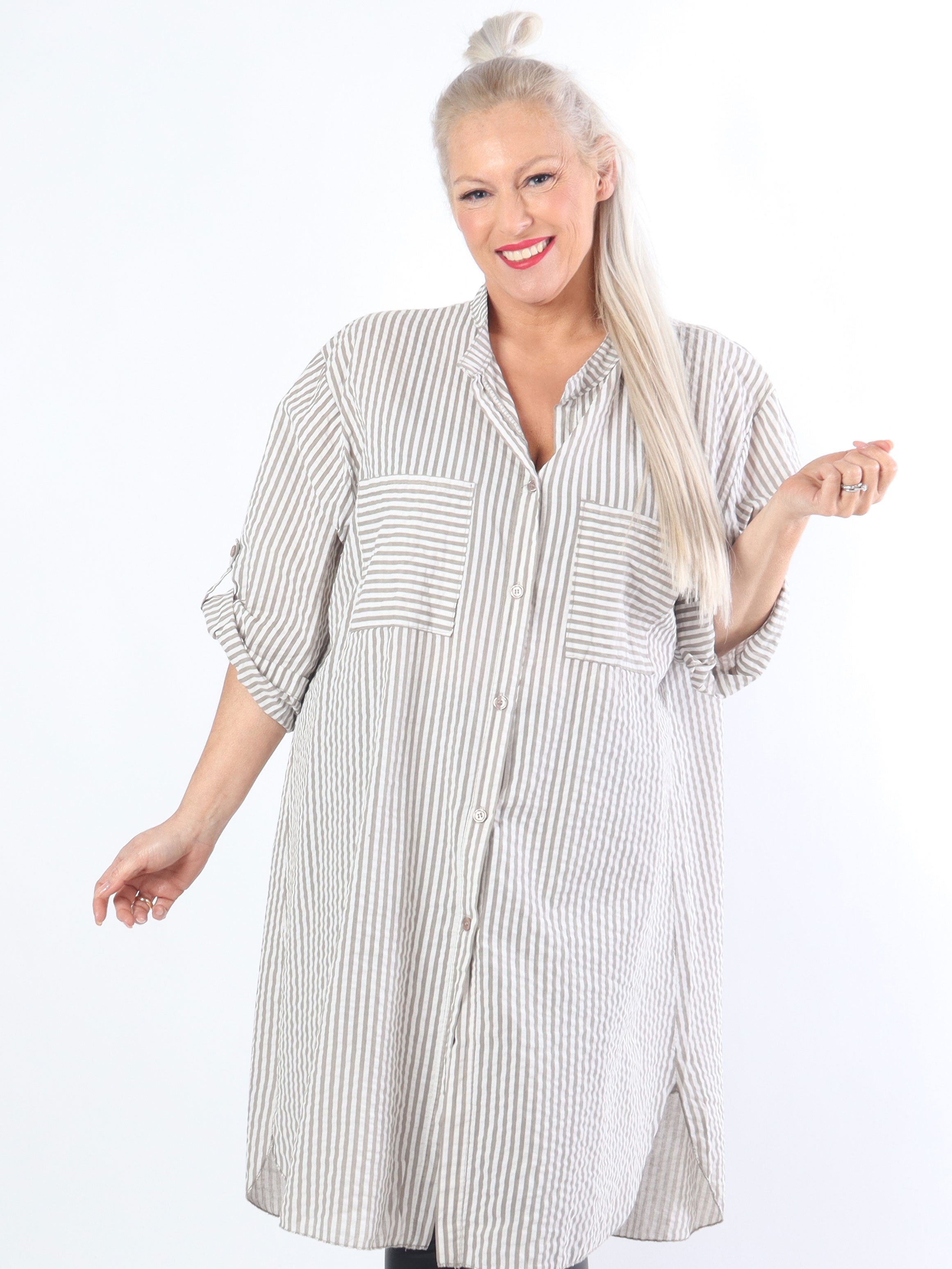 Bellis - Djärv plus size skjorta i bäck och våg - Pink